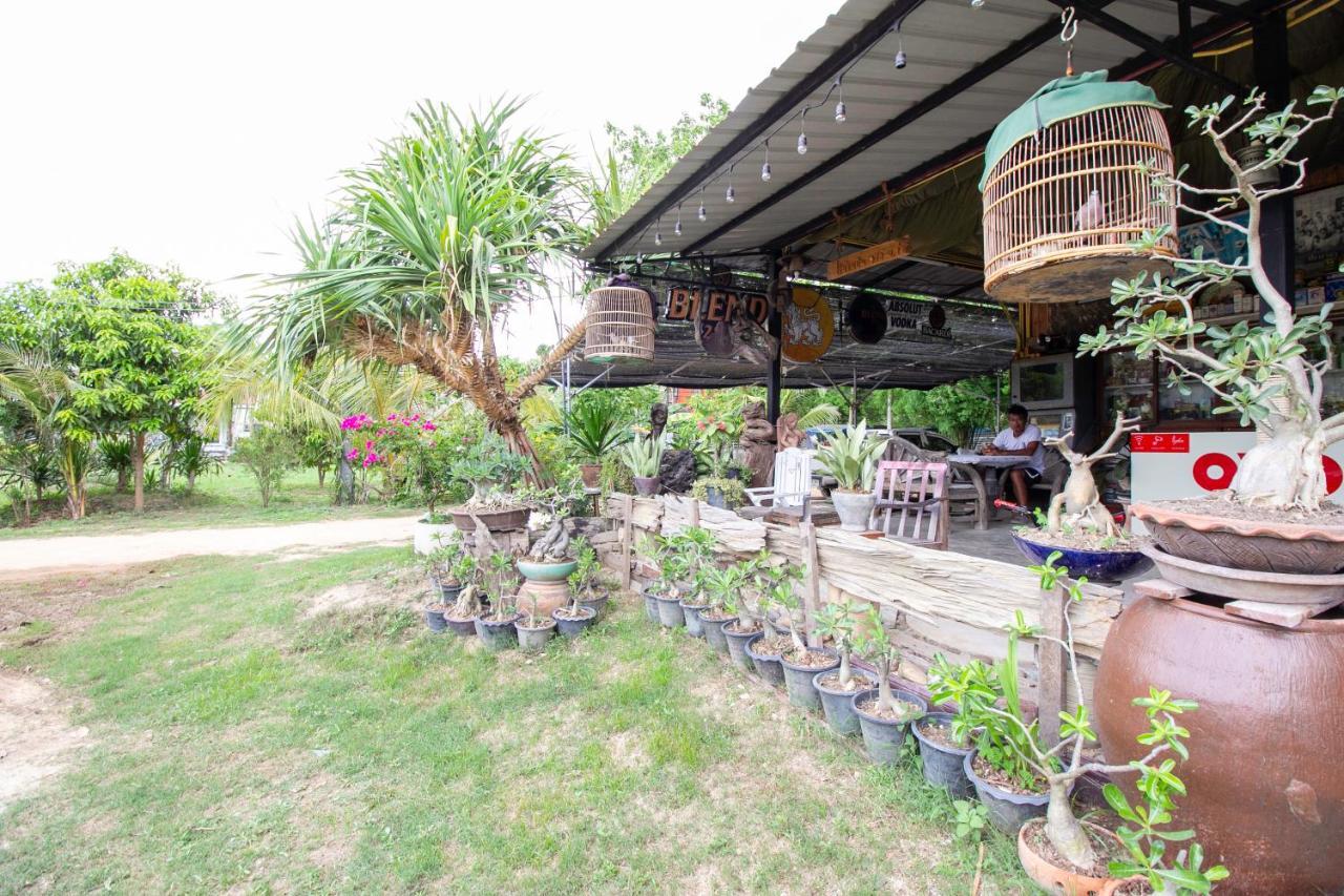 Oyo 999 Baan Pak Rom Ruen Hotel Hua Hin Luaran gambar